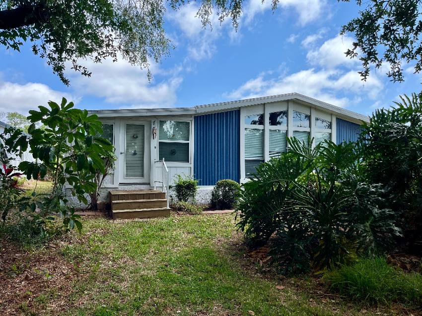 1203 N Indies Circle a Venice, FL Mobile or Manufactured Home for Sale